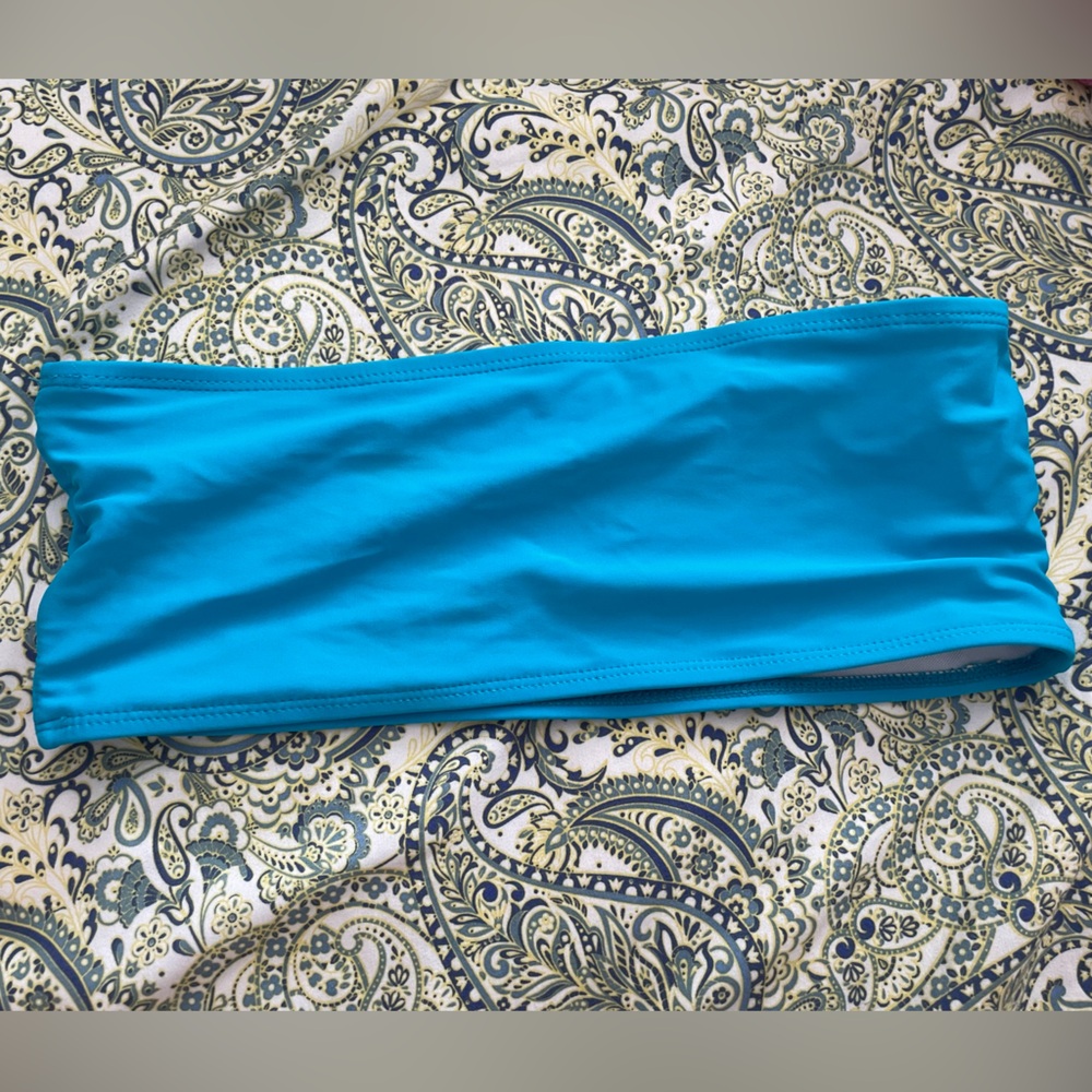 bandeau bikini top!